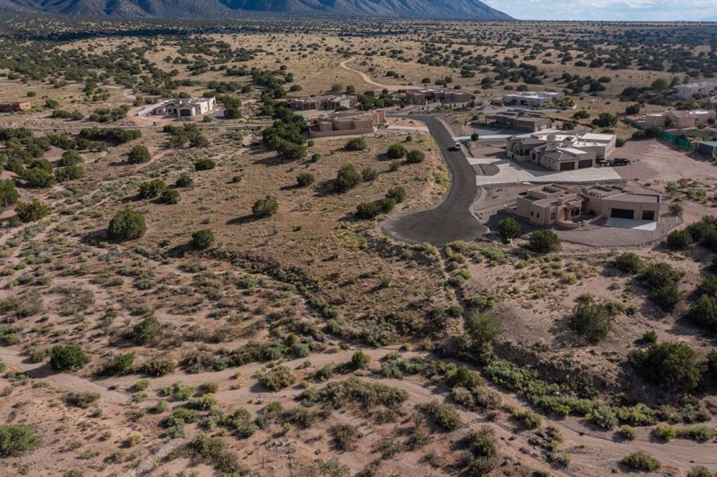 Apache Mesa Rd