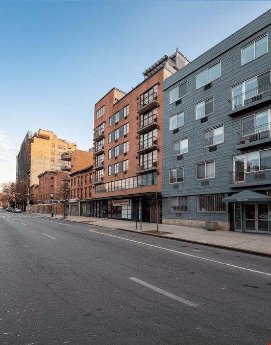 1,200 SF | 527 Court Street | Flexible Carroll Gardens Built-to-Suit 2nd Floor Office for Lease