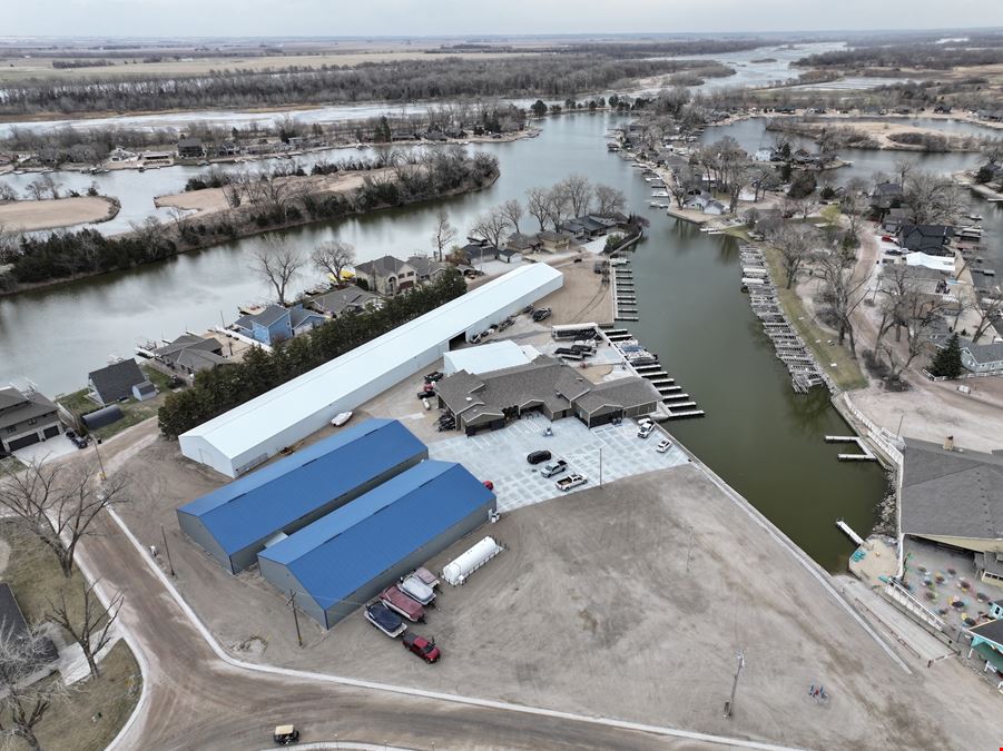 WOODCLIFF MARINA