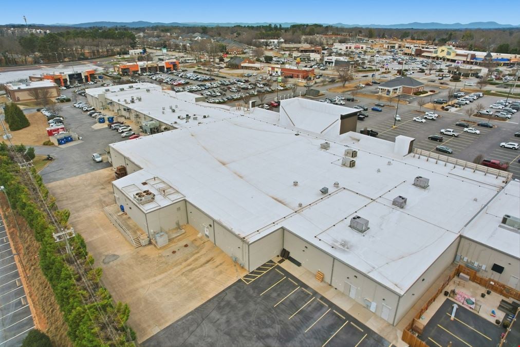 Former EarthFare Grocers