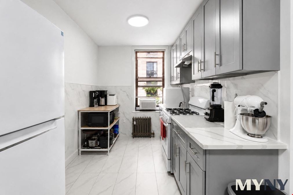 5001 4th Ave