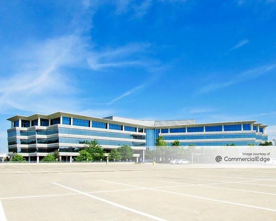 Preview of Office space for Rent at 700 Commerce Drive