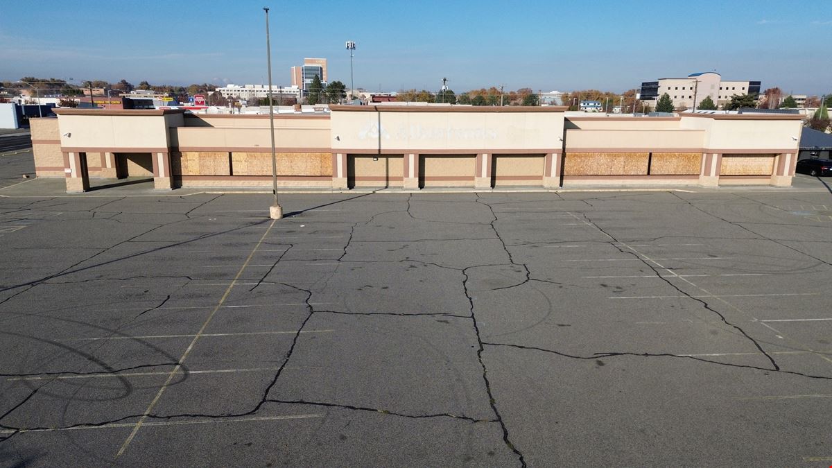 1320 Lee Blvd Richland - Former Albertsons
