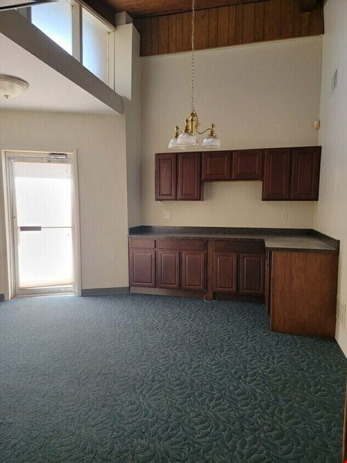 Dorjul Center for Lease