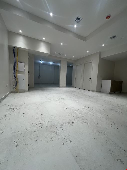 951 Bedford Ave