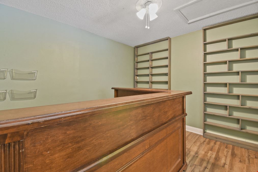 2706 Old Moultrie Road
