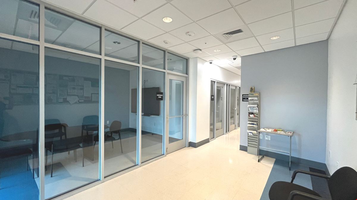 Office Opportunity in San Luis - 683 N Main St