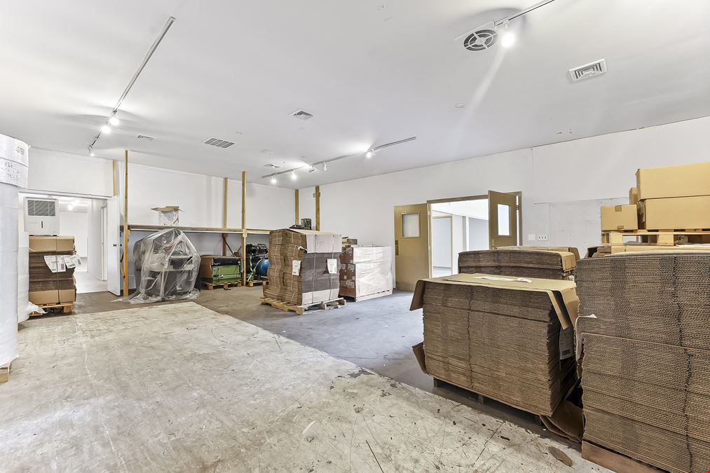 Mixed Use Flex/Res Income Opportunity