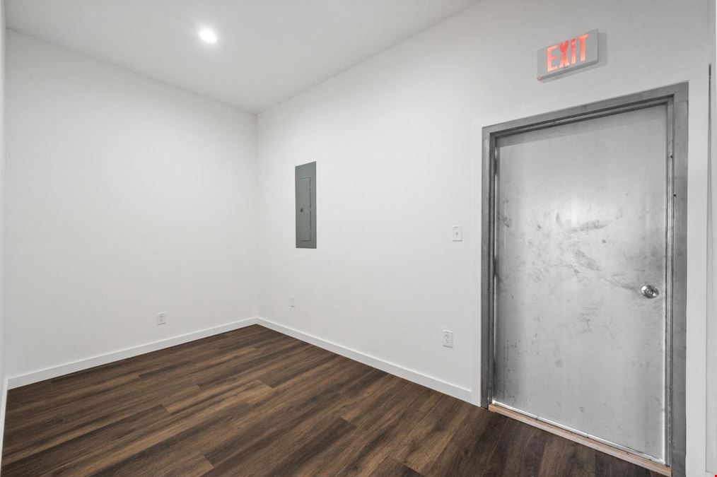 Office for Lease in Rowlett, TX