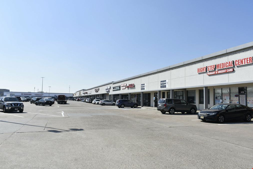 Fondrenwood Retail Center