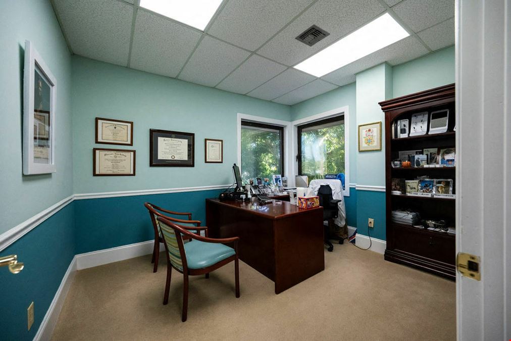 Professional Office Space for Sale | 1,472 sqft | Sewalls Point, FL