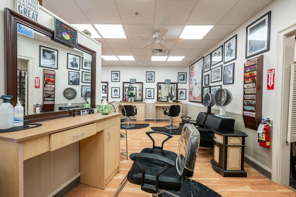 Salon Space
