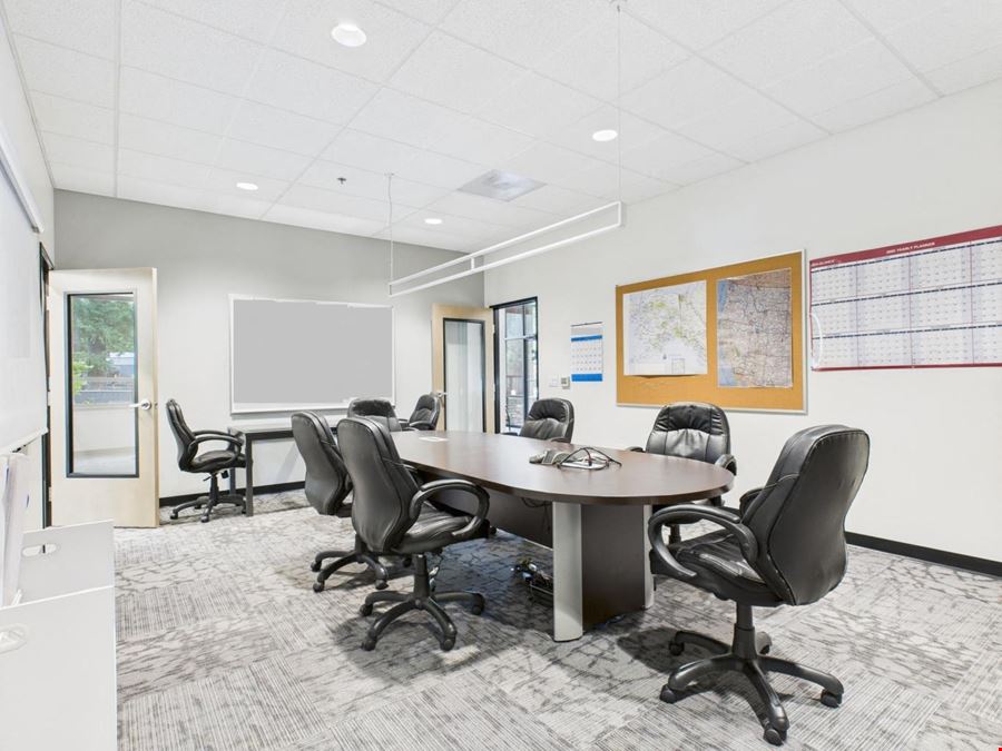 Office Sublease in Lake Oswego