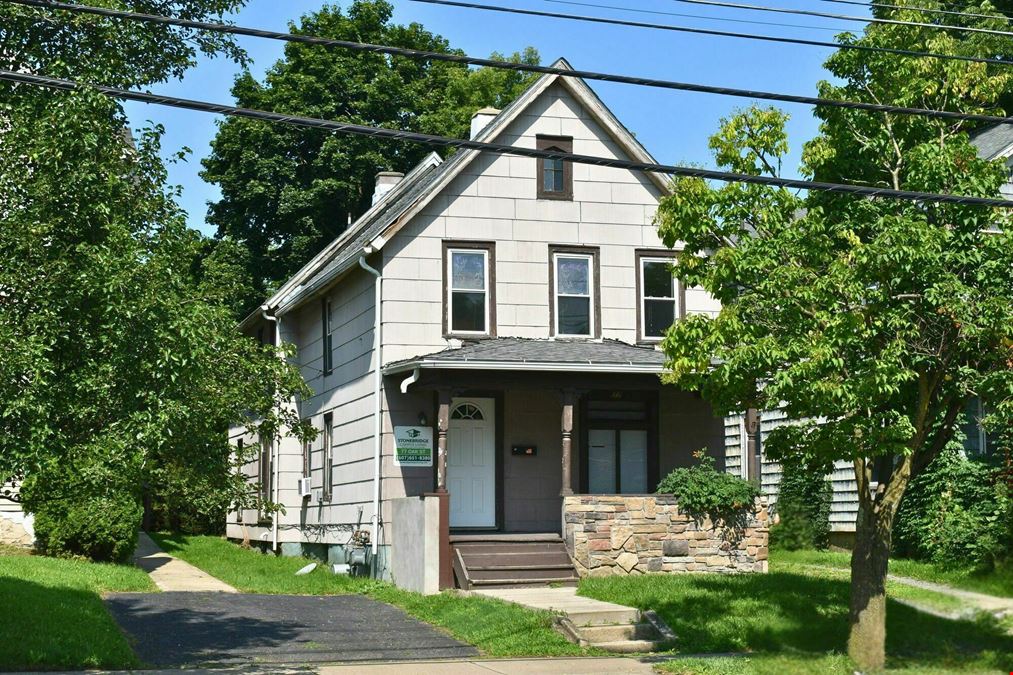 77 Oak St