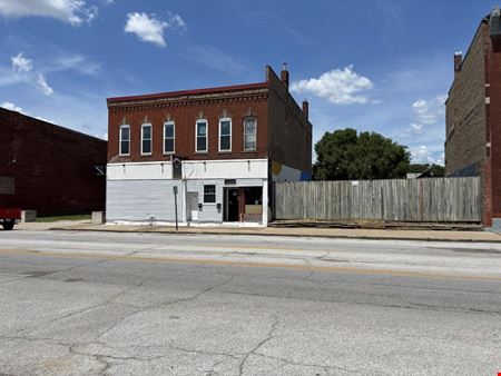 Preview of Retail space for Sale at 822 W. 2nd St