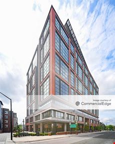 555 Mangum