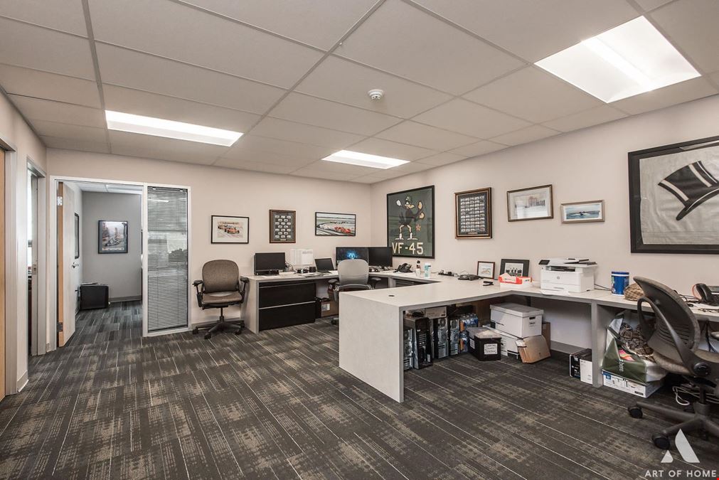700 Nicholas For Lease