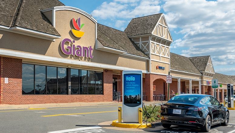 Preview of Retail space for Rent at 2445 Centreville Road