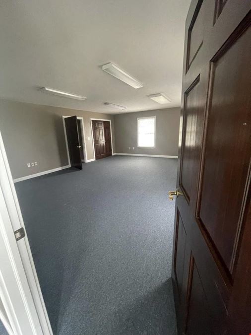 313 Western Blvd