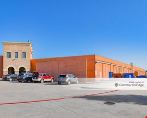Midway Hills Shopping Center