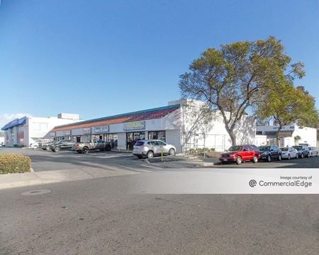 Preview of commercial space at 900 East 1st Street