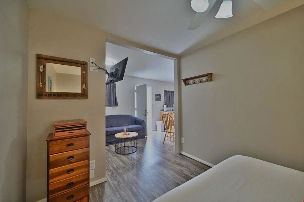 113 Ward Ave