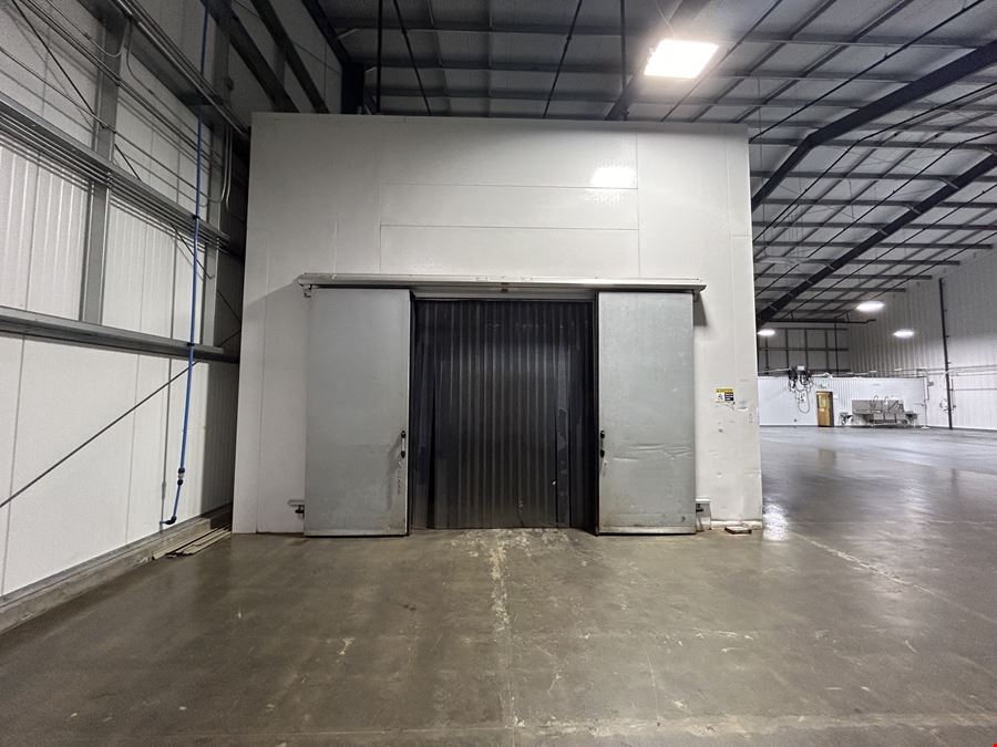 Prime Industrial Sublease in Healdsburg