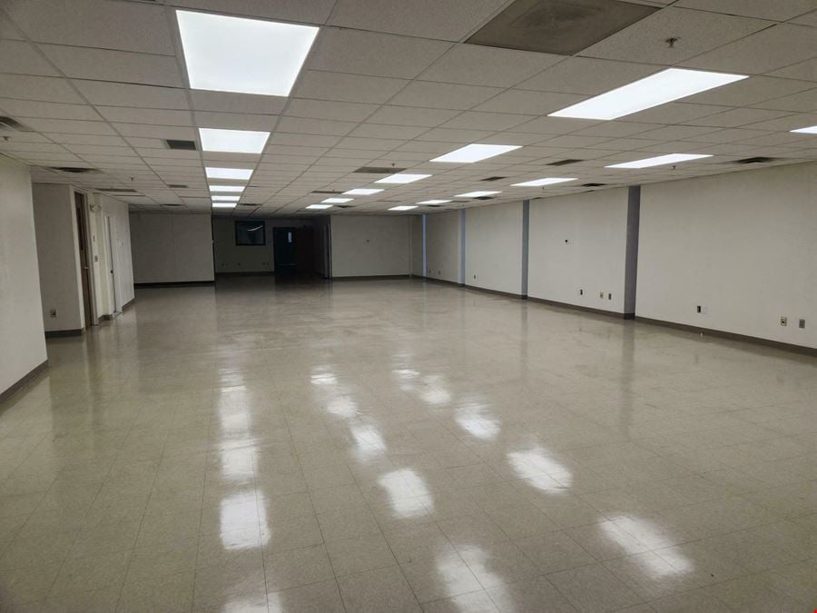SouthPointe Commerce Center