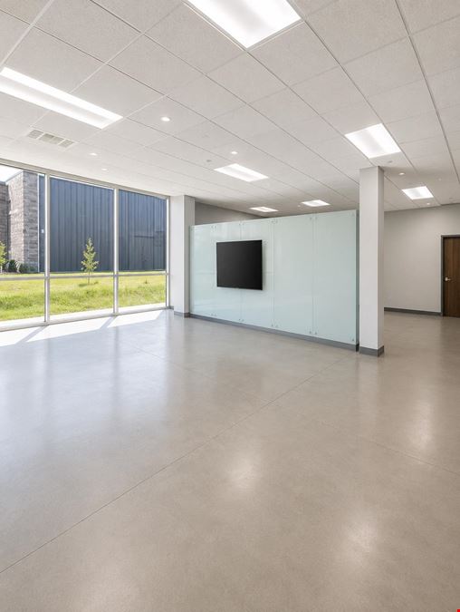 HWY 52 - Office | Flex Building