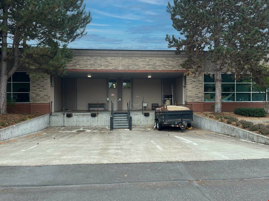1365 NE Amberglen Pkwy