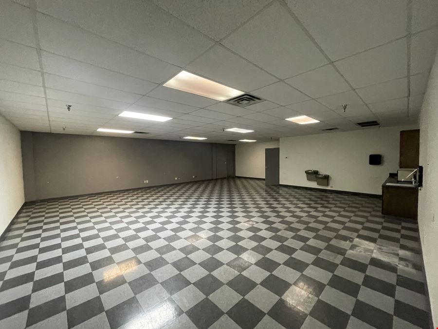 Crosstown Business Center