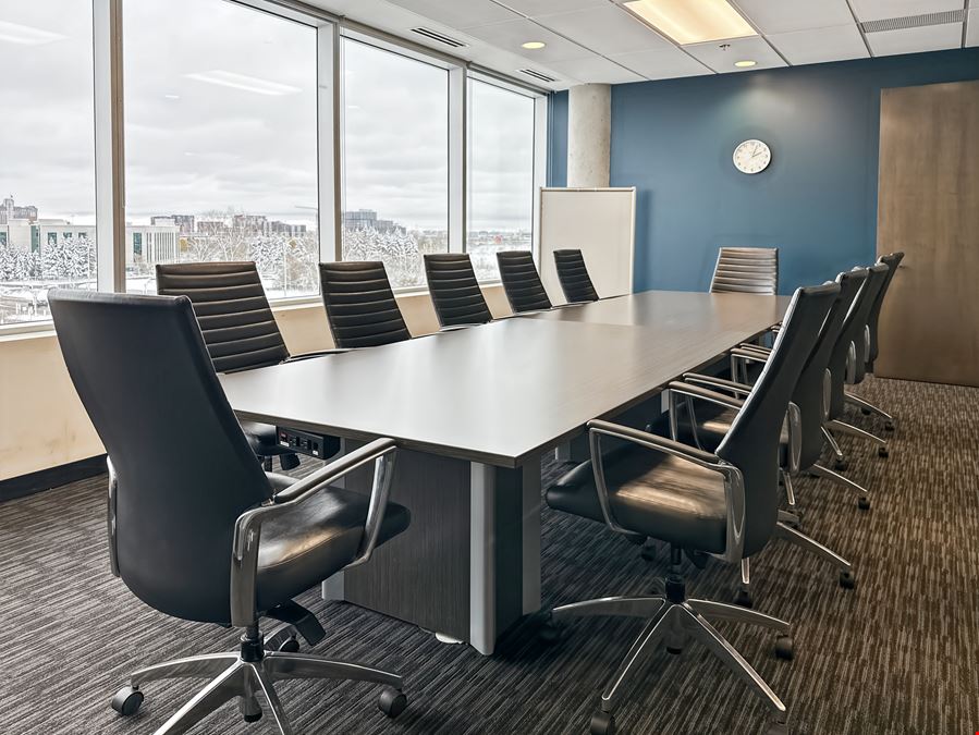Regus - Laval - St Martin