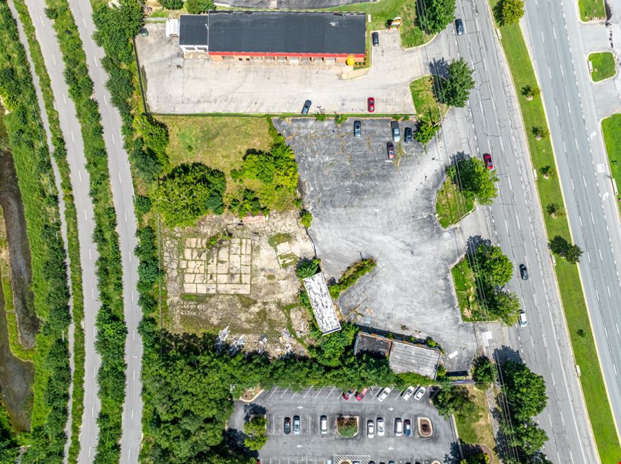 Waldorf Auto Repair Property