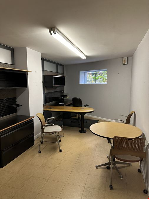 13 Mayflower Pl