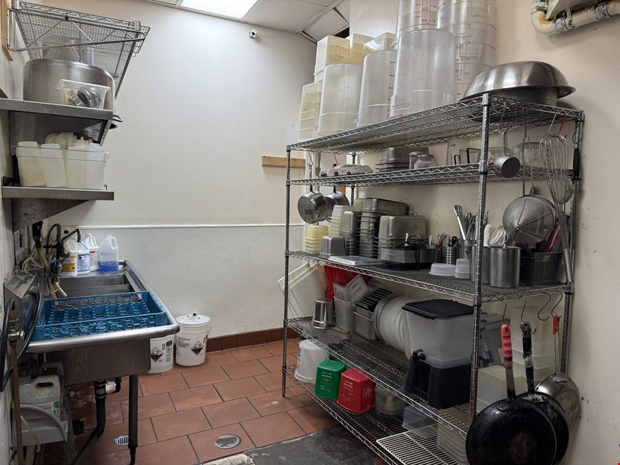 2nd Gen Restaurant Space near UC Berkeley