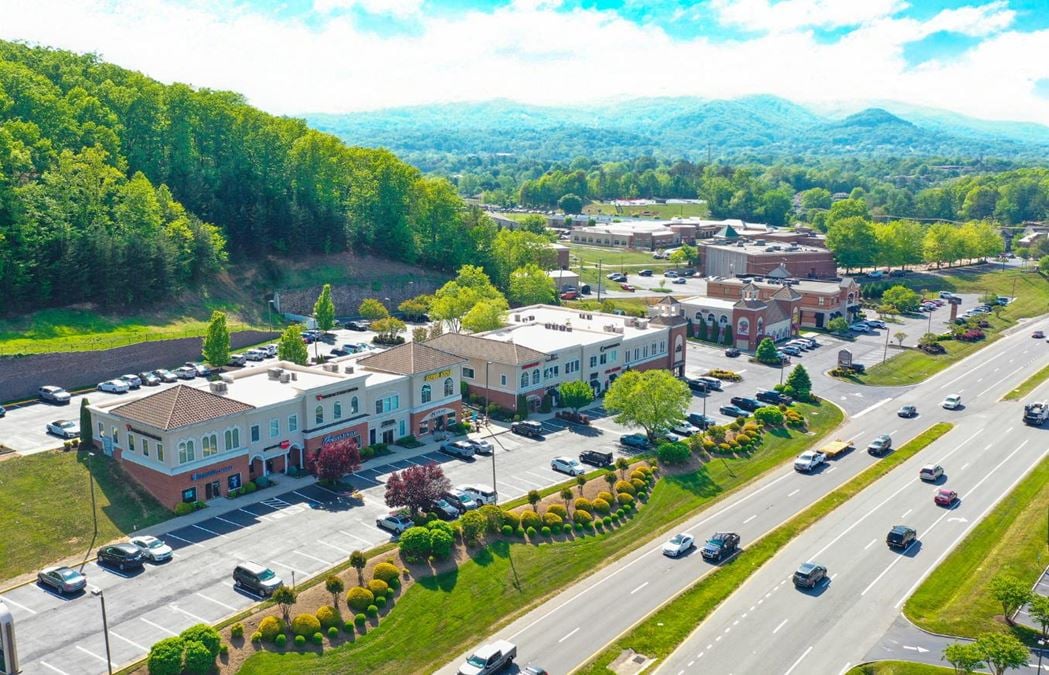The Shoppes at West Village