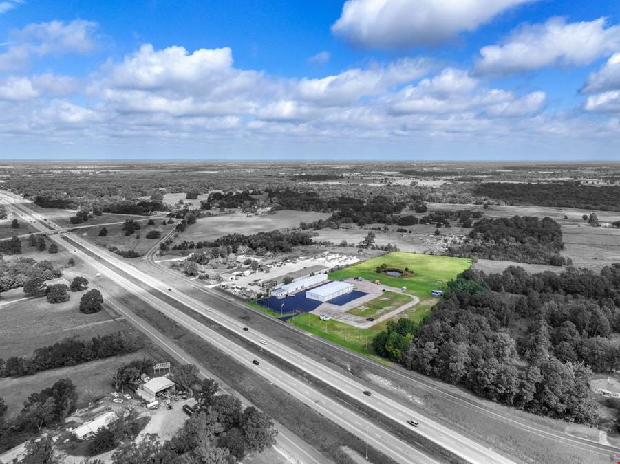 Flex Space for Sale in Wills Point