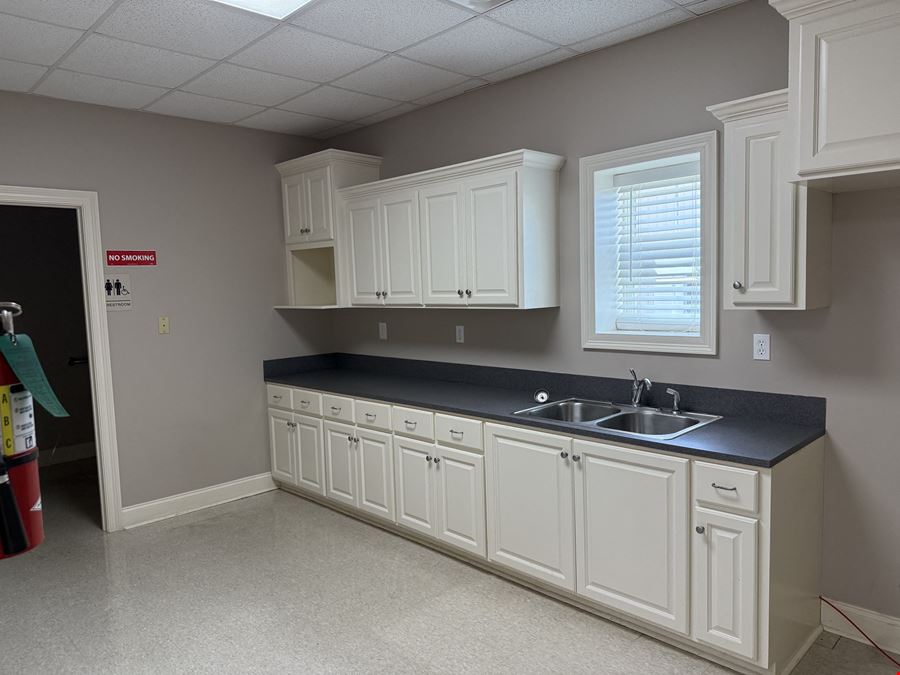 Office/Warehouse for Lease