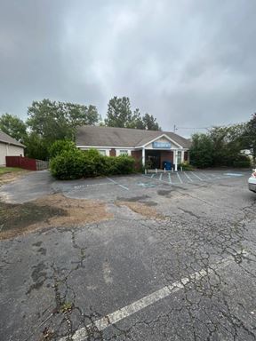 1721 Highway 51 S