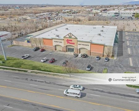 Preview of Retail space for Rent at 560 West 9000 South