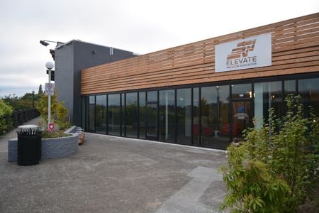 Preview of commercial space at 615 High St