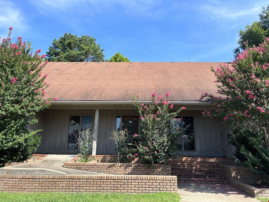 3 Lakeland Cir