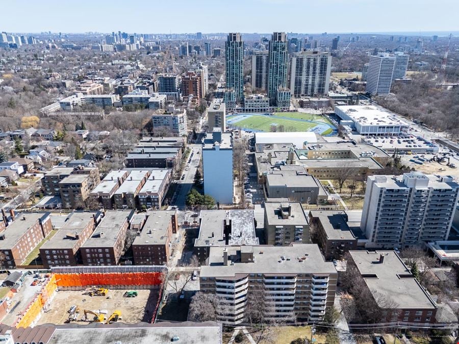1520-1524 Bathurst St