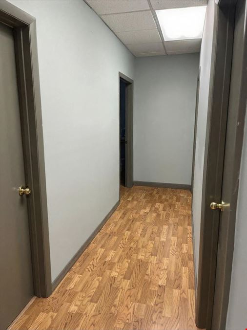 Top Floor Salon/Office Suites
