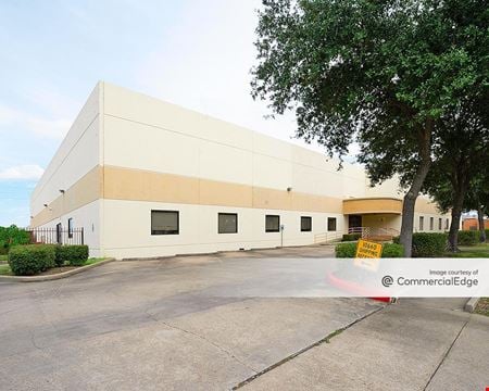 Preview of Industrial space for Rent at 10660 Fallstone Road