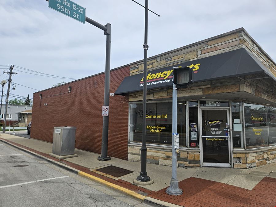 Downtown Oak Lawn 3-Unit Retail