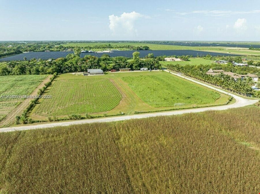 4.48-Acre Redland Covered Land Play | 5% Cap