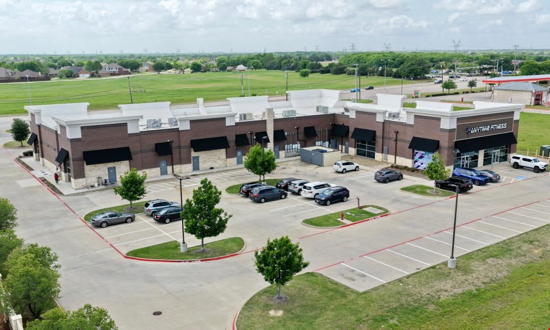 Victory Shops at Lake Ridge