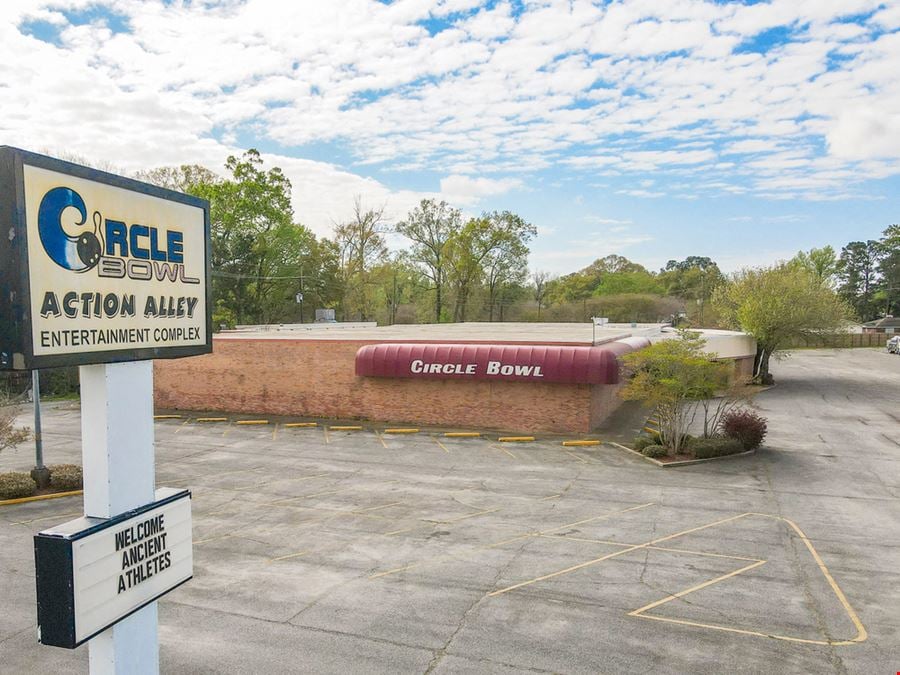 Former Circle Bowl Near New Amazon Fulfillment Center