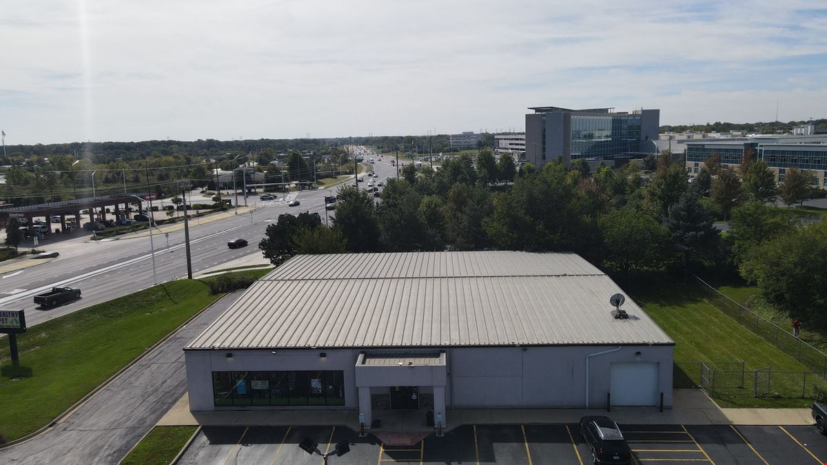 Commercial Building for Sale